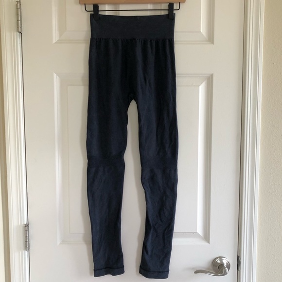 NEW Electric Yoga cool moto leggings Coal XS - Picture 9 of 12